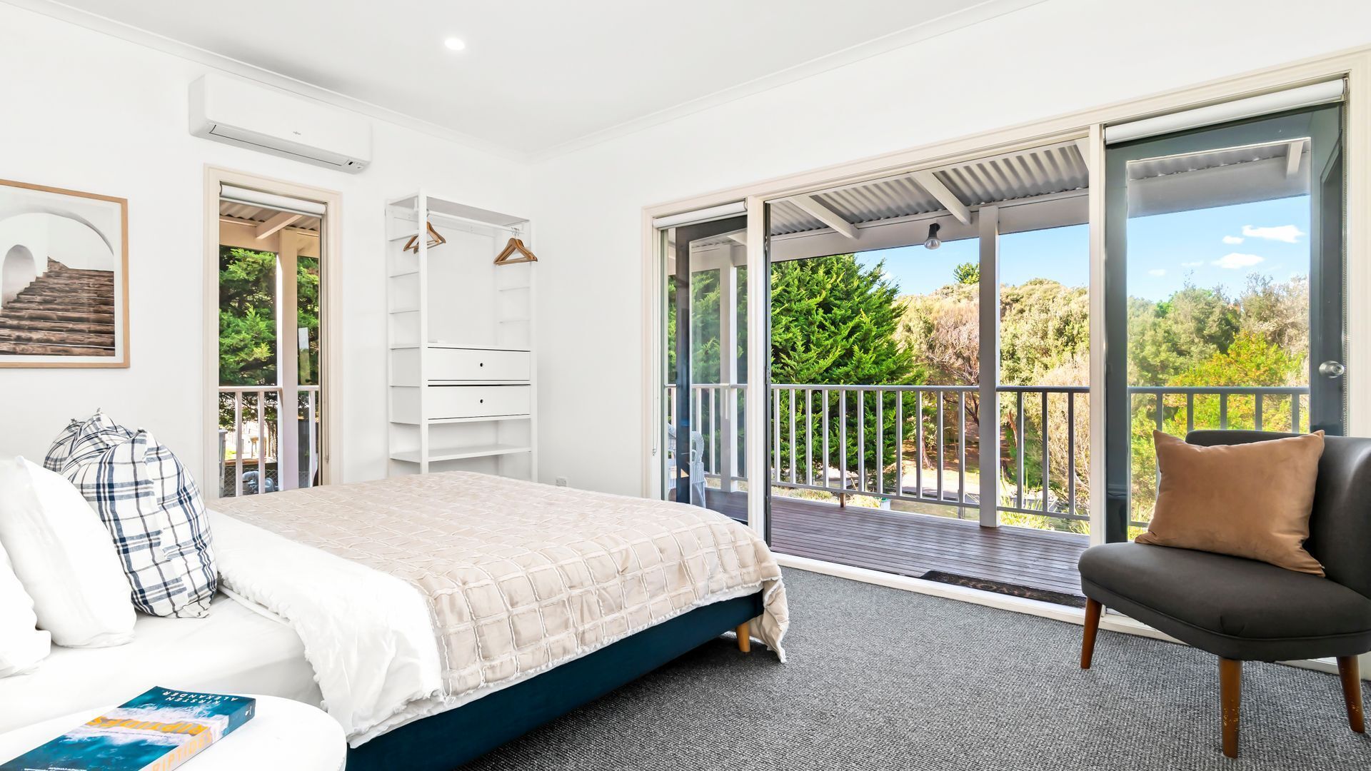 6 Schlafzimmer, Bügeleisen/Bügelbrett, Reisekinderbett, kostenloses WLAN