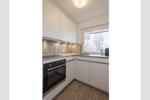 Kühlschrank, Ofen, Geschirrspüler