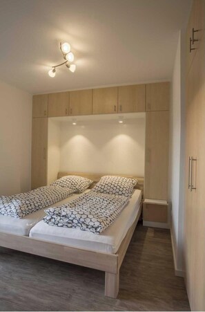 2 Schlafzimmer, WLAN