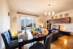 Dining - Santiago Home, Lugano, Switzerland (Lugano)