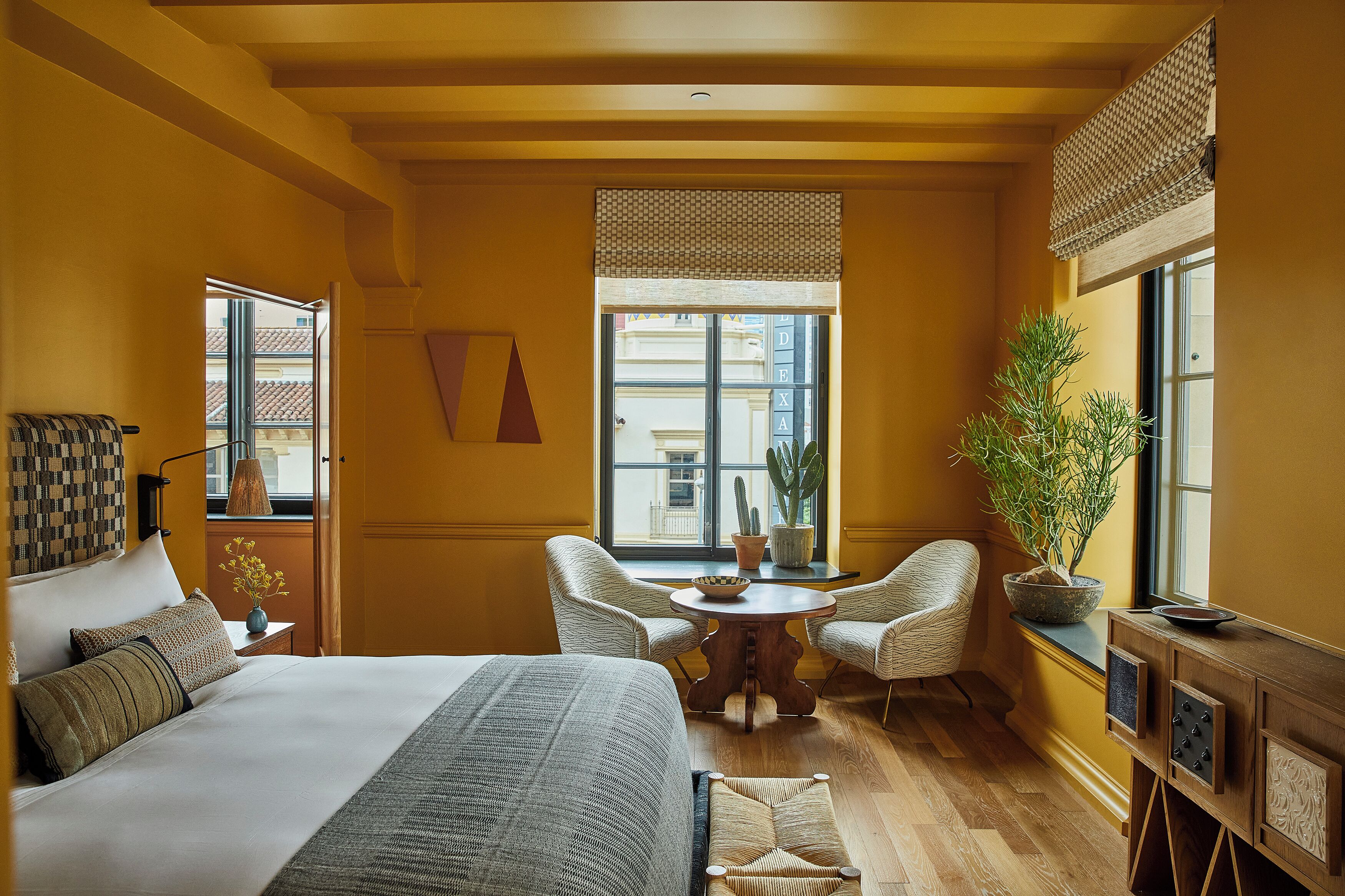 1 bedroom, frette italian sheets, premium bedding, pillow-top beds