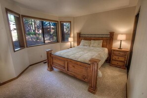 Room - Burnt Cedar Lodge (Incline Village)