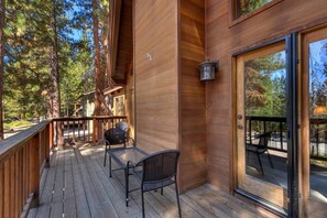 Balcony - Burnt Cedar Lodge (Incline Village)