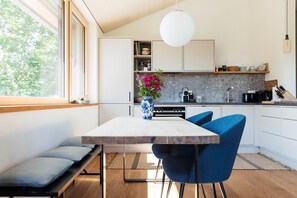 Kühlschrank, Ofen, Herdplatte, Geschirrspüler