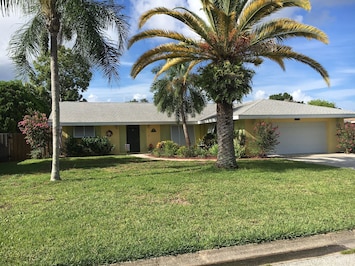 The Date Palm House - Venice, Florida