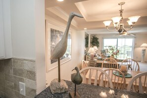 Condo, 1 King Bed (SEA -515 2BR Ocean View Pool Free Tix) | Living room