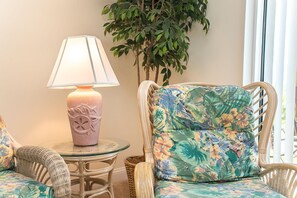 Condo, 1 King Bed (SEA -515 2BR Ocean View Pool Free Tix) | Living room