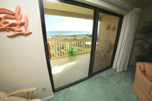 Room - SEA Haven 520 [2/2.5] Free Activities! & Oceanfront Wifi Pool (St. Augustine)