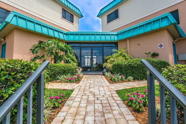 Condo, 1 King Bed (SEA -520 2BR Ocean View Pool Free Tix) | Exterior