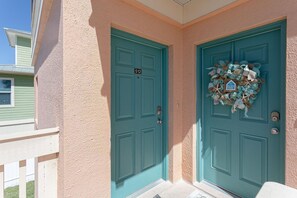 Exterior - SEA Haven 512 [3/2.5] Free Activities! & Oceanfront Wifi Pool (St. Augustine)