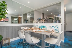 House, Multiple Beds (Paradise Under The Sea) | Private kitchen