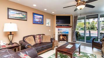 House, Multiple Beds (A-13 Buena Onda Cottage) | Living room | TV, fireplace, Netflix, DVD player