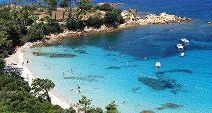 Cottage T2, breathtaking sea view, Swimming pool, near Porticcio