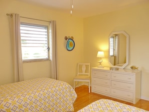 Maison, plusieurs lits (Seabreeze G-6) | 2 chambres, literie de qualité supérieure, Wi-Fi gratuit