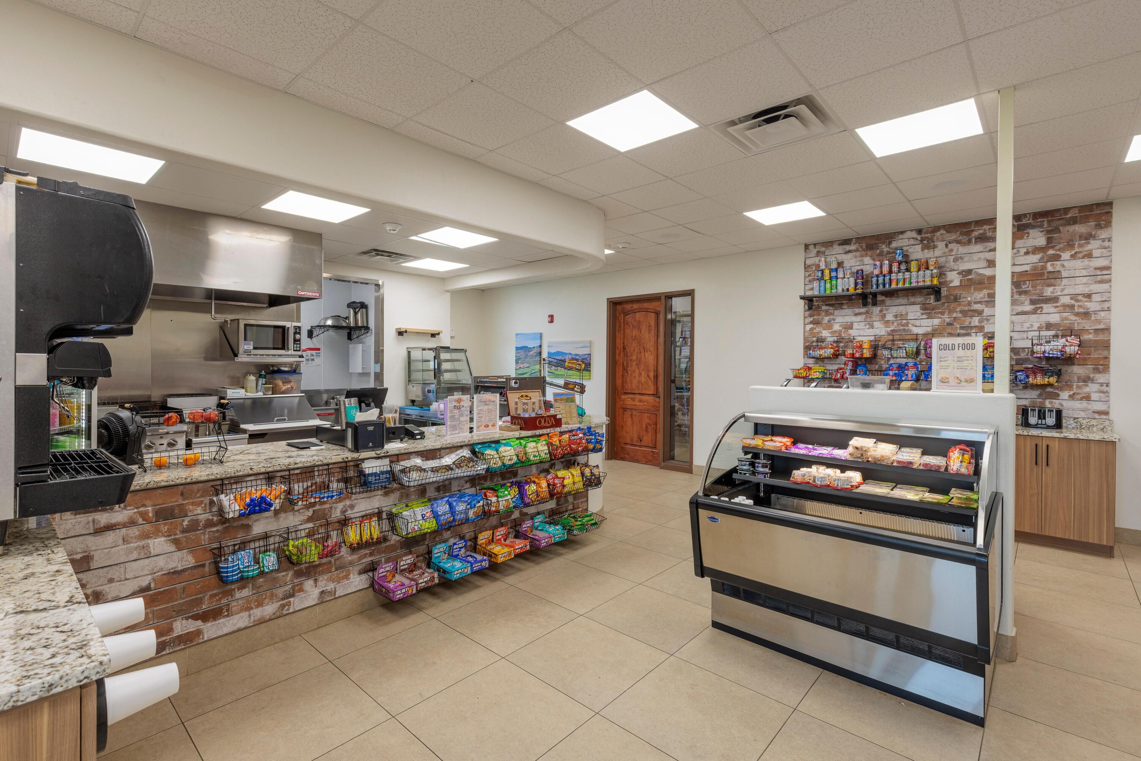 Townhome, Multiple Beds (Southern Hills Escape) | Dining