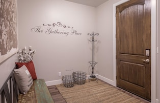 4 habitaciones, escritorio, tabla de planchar con plancha y wifi gratis