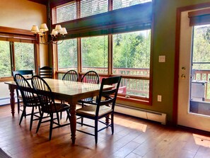 Dining - W62 Mount Wash Place Townhome, AC, seasonal views, fireplace, large deck, yard, and ping pong! (Bretton Woods)