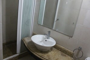 Bathroom - Apartments in Porto Marina (Al-Hammam)