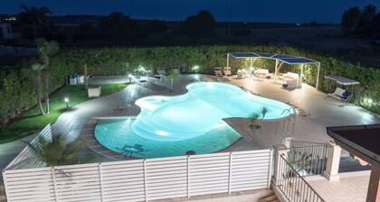 Modica Country Villa - Villa with pool