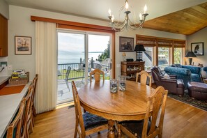 Interior - Orcas Island, Cypress View #258 (Orcas Island)