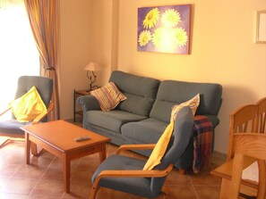 TV, DVD player - LUXURY APARTMENT. FIRST LINE OF BEACH. AWESOME SEA VIEWS (Ayamonte)