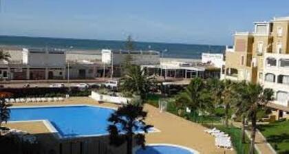 LUXURY APARTMENT. FIRST LINE OF BEACH. AWESOME SEA VIEWS