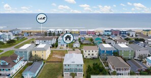 Exterior - Modern, upscale townhouse, 3 min walk to the beach, 5 bedrooms/4 full baths! (Kure Beach)