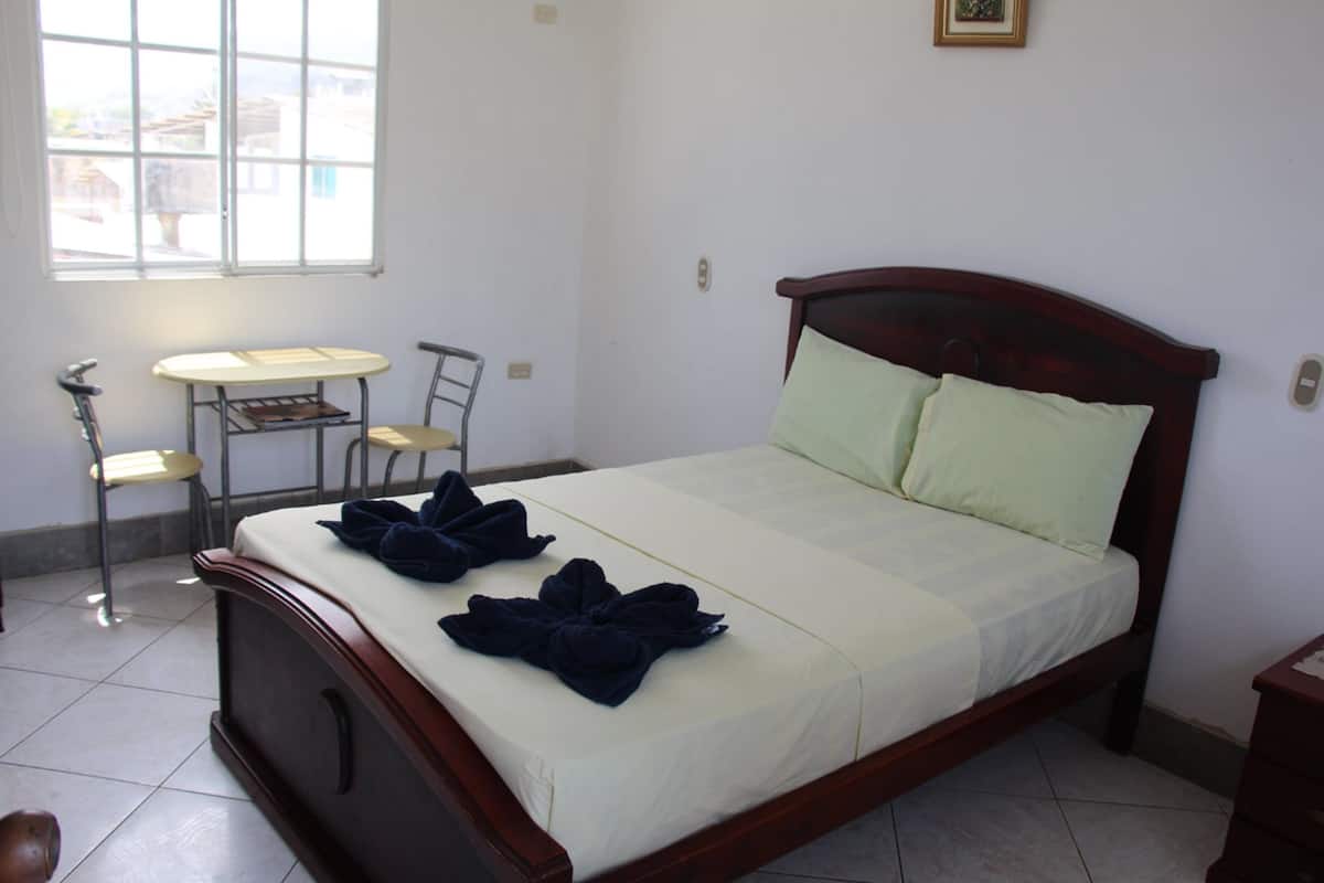 Double Room | Free WiFi