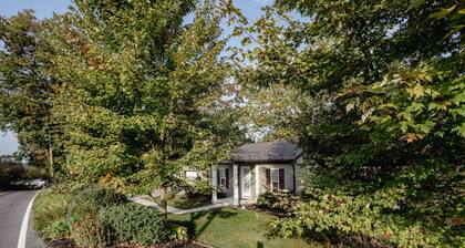 Creekside Cottage, A beautiful Pennsylvania retreat.