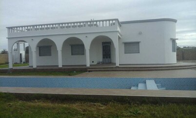 Villa with pool on 3500m² near mazagan and royal golf