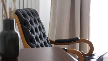 高级房 | 1 多间卧室、迷你吧、客房内保险箱、办公桌