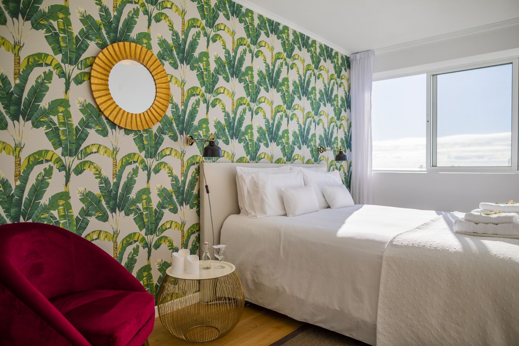 3 bedrooms, iron/ironing board, travel cot, free WiFi