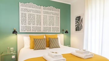 3 bedrooms, iron/ironing board, travel crib, free WiFi