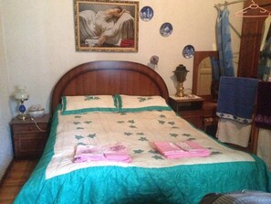 2 Schlafzimmer, Bügeleisen/Bügelbrett, WLAN, Bettwäsche