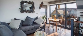 Host & Stay | The Nook