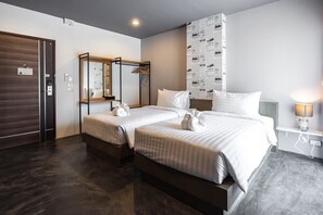 Phòng 2 giường đơn Superior | Bộ đồ giường cao cấp, két bảo mật tại phòng, trang trí khác biệt 