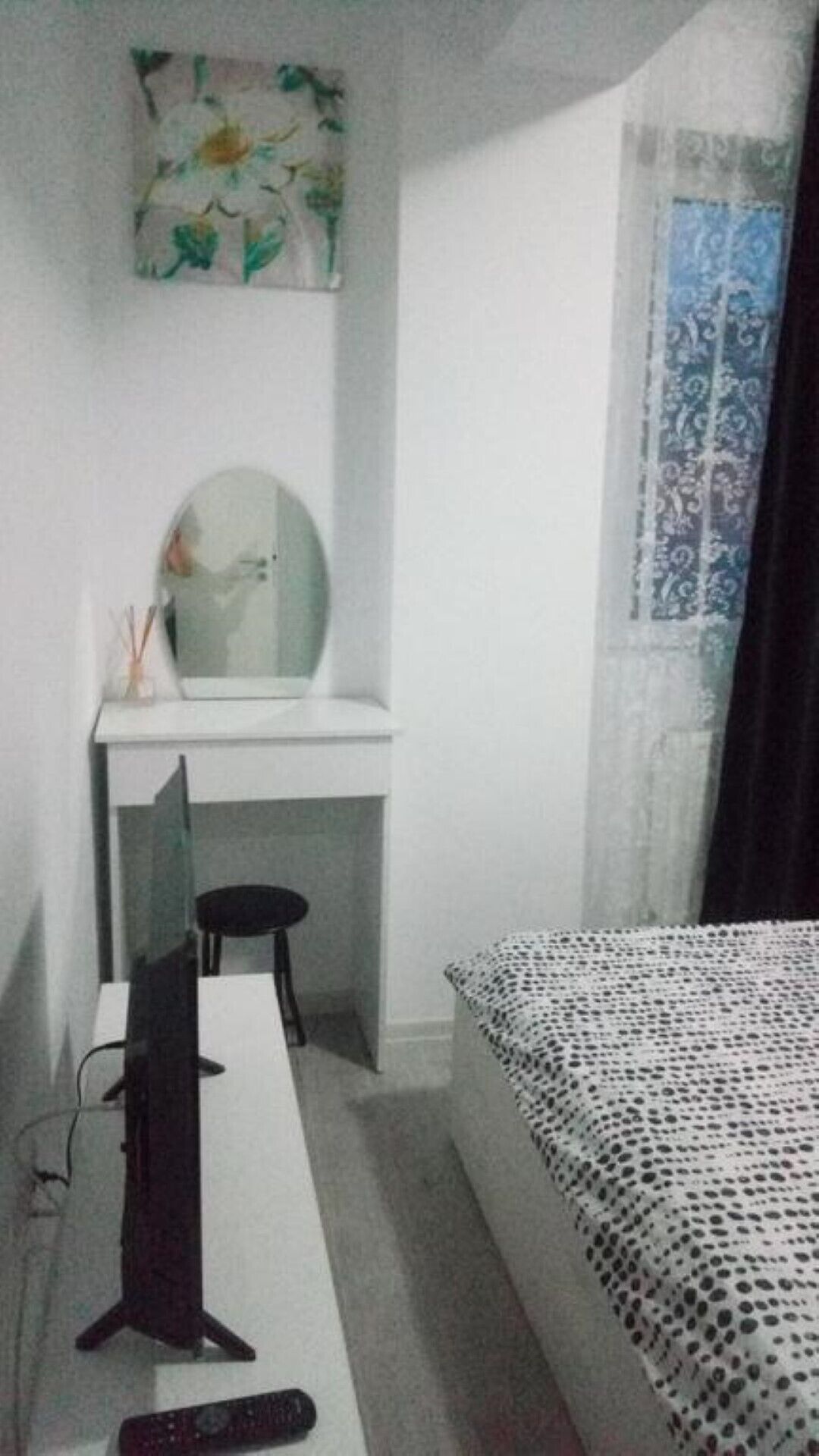 1 bedroom, iron/ironing board, free WiFi