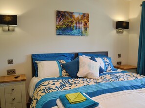 3 Schlafzimmer, kostenloses WLAN, Bettwäsche