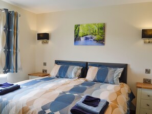 3 habitaciones, wifi gratis y ropa de cama 