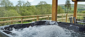 River Lodge - UK6650