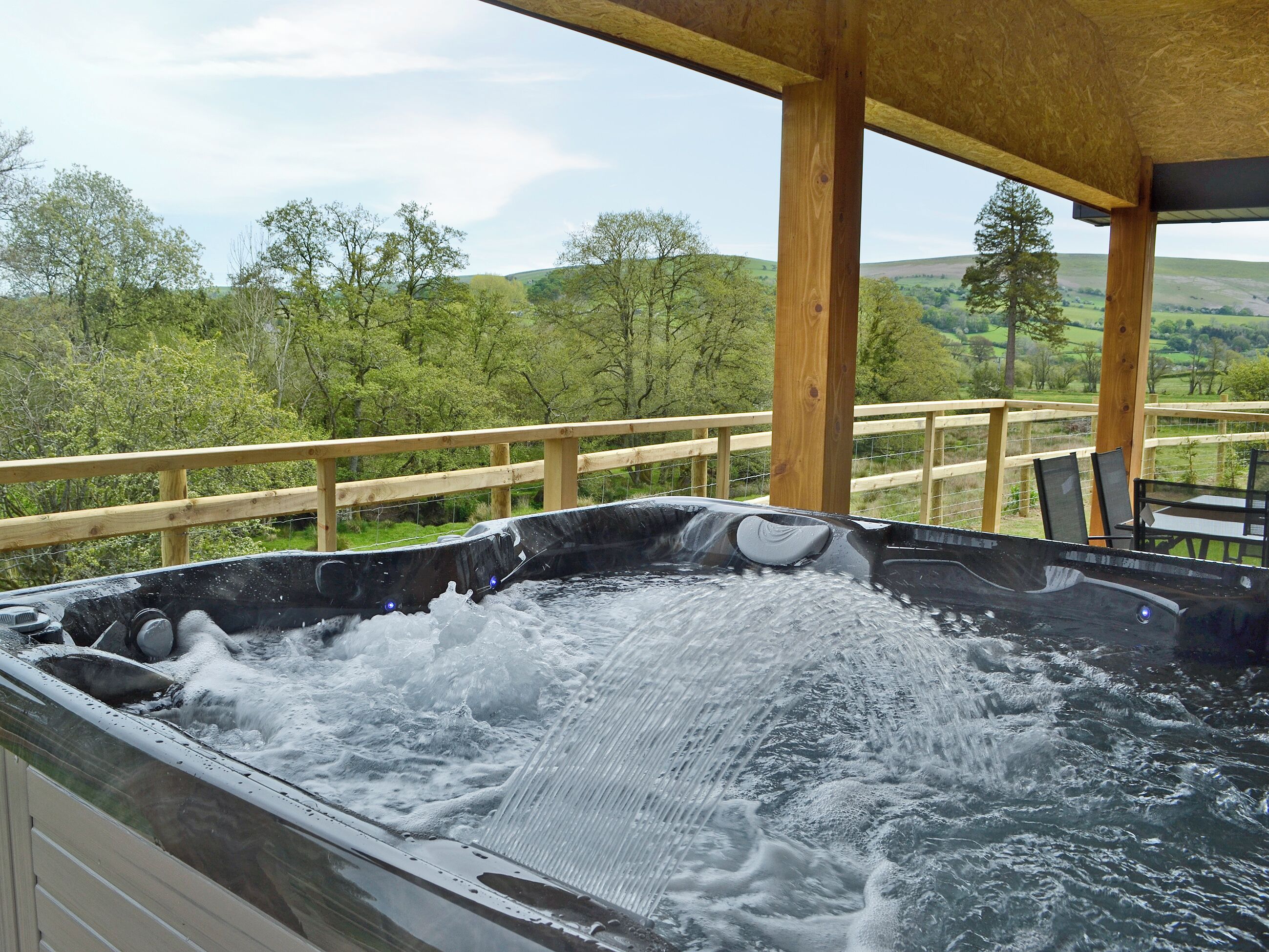 Bain à remous extérieur