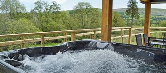 River Lodge - UK6650