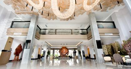 The QUBE Hotel & Suite Vientiane