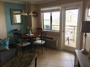 تلفزيون، مشغل دي في دي