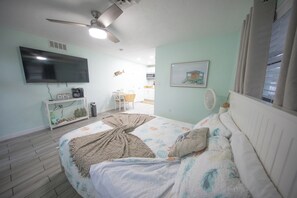 1 bedroom, free WiFi, bed sheets