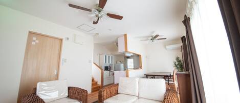 Pine House in ISHIGAKI | Living room