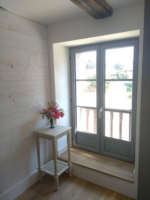 Interior - Charming stone cottage completely renovated in 2019 (Pleslin-Trigavou)