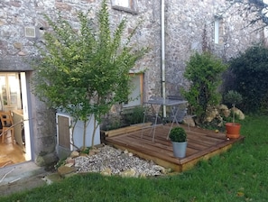 Property grounds - Charming stone cottage completely renovated in 2019 (Pleslin-Trigavou)