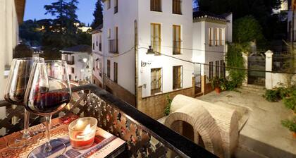 ART CHAPIZ II - Sonniges Luxus Apartment-Albayzin. Parkplatz vorhanden!