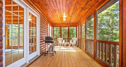 UUSI LUETTELO! Charming Lakefront mökki w / yksityinen telakka & turvatarkastus kuisti!